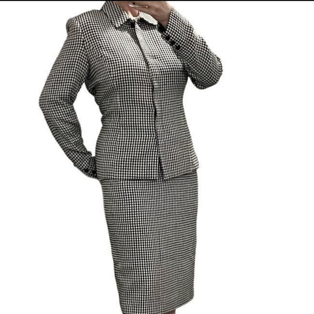 Doncaster Black & White Houndstooth Skirt Suit